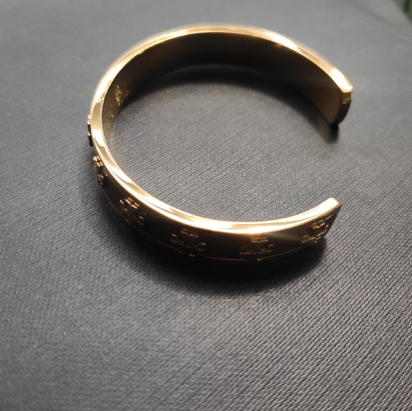 Tory Burch ENAMEL RAISED Logo Cuff Bracelet - Picture 6 of 12
